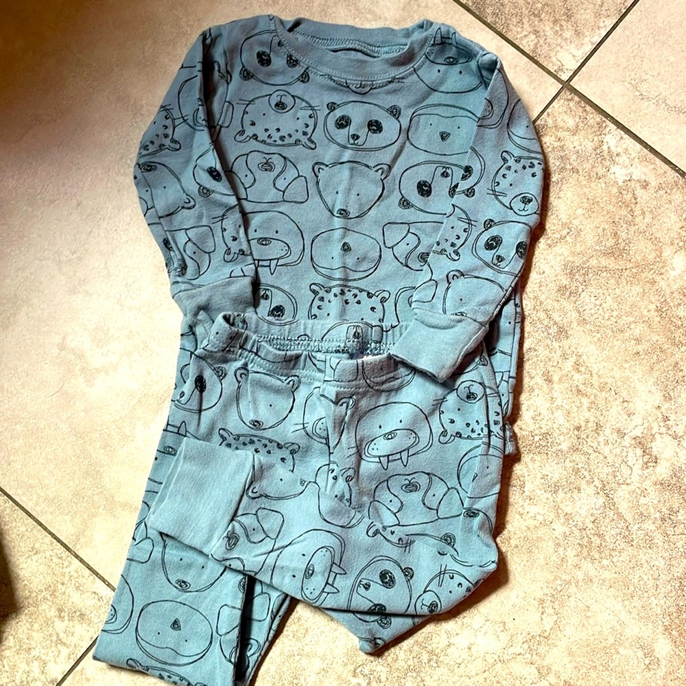 Carters pajama set
